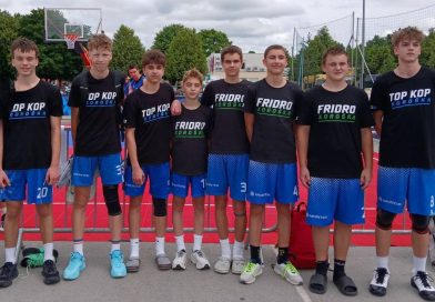 Na Vrhniki Korošci do dveh četrtfinalnih nastopov Na Vrhniki Korošci do dveh četrtfinalnih nastopov